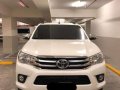 Toyota Hilux 2016 4x2 Automatic Transmission Freedom White-2