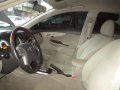 Toyota Corolla Altis 2013 V AT for sale-6