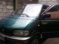 Like New Nissan Serena for sale-0