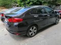 For sale: 2015model model Honda City Vx Automatic Top of the line-6