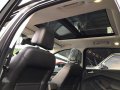 2016 Ford Escape Titanium AT 4WD Full Options Park Assist Sunroof-2