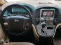 Hyundai Grand Starex VGT 2011 FOR SALE-6