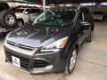 2016 Ford Escape Titanium AT 4WD Full Options Park Assist Sunroof-10