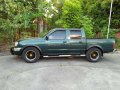 2001 Nissan Frontier automatic diesel pickup-2