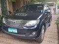 For Sale: Toyota Fortuner V 2011-1