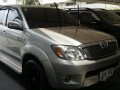 Toyota Hilux 2005 G AT for sale-3