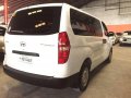 2017 Hyundai Starex for sale -6