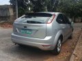 2009 Ford Focus Automatic Gas hatchback-5