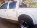 Isuzu D-max 2004 model for sale-2