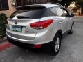 Hyundai Tucson GLS 2010 Automatic for sale-3