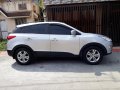 Hyundai Tucson GLS 2010 Automatic for sale-2