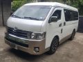 2015 Toyota Hiace Super Grandia-0