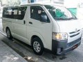 Toyota HIACE Commuter 2016 for sale-9