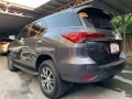2016 Toyota Fortuner V 4x4 AT top of the line-5
