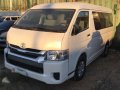 2016 Toyota Hiace 3.0 GL Grandia MT Pearl White-1