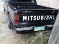 Well kept Mitsubishi L200  Pickup for sale-0