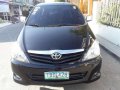 Toyota INNOVA 2011 for sale-0