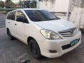 Toyota Innova 2010 for sale-0