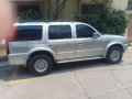 Ford Everest manual 2007 for sale-9