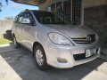 2011 Toyota Innova 2.0 V for sale-1