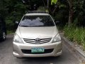 Toyota Innova E 2008 for sale-0