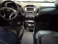 Hyundai Santa Fe 2013 AT for sale -4