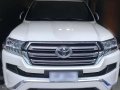 Toyota LAND CRUISER VX 200 Dubai AT 2017 -1