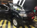 2012 TOYOTA Fortuner G 25L Diesel AT 89000 km Black-2