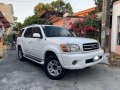 2002 Toyota Sequoia limited top of the line 40k odo very fresh-9