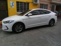 Hyundai Elantra MT 2017 for sale-7
