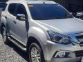 Isuzu Mux 2018 LS-A Blue Power 3.0 Diesel engine-8