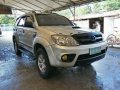 Toyota Fortuner V 2005 for sale-2