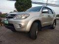 Toyota Fortuner G 2005 for sale-1