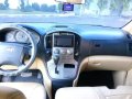 Hyundai Grand Starex 2009 for sale-5