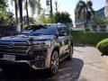 2018 Toyota Land Cruiser Dubai Version V8 for sale-0