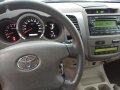 Toyota Fortuner G 2005 for sale-7
