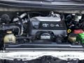Toyota Innova E 2012 for sale -8