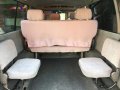 Toyota Hiace Grandia 2000 model for sale-5