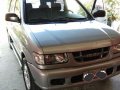 Well kept Isuzu Crosswind for sale-5