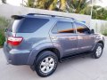 Toyota Fortuner G 4X2 Manual 2010 for sale-2