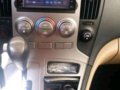 2016 Hyundai Grand Starex VGT AT for sale-3