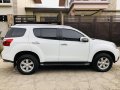 2016 Isuzu Mu-X for sale-0