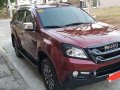 LIKE NEW ISUZU MUX FOR SALE-5