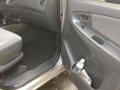 Toyota Innova E 2012 for sale-9