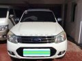 Ford Everest MT 2014 for sale -4