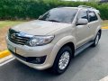 Toyota FORTUNER GAS 4X2 AT 2012 for sale -4