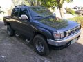 Toyota Hilux 4x2 1999 for sale -2