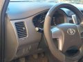 Toyota Innova E 2013 for sale -6