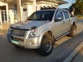 2012 model Isuzu DMAX for sale-7