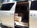 Toyota Alphard 3.5 V6 2011 for sale-5